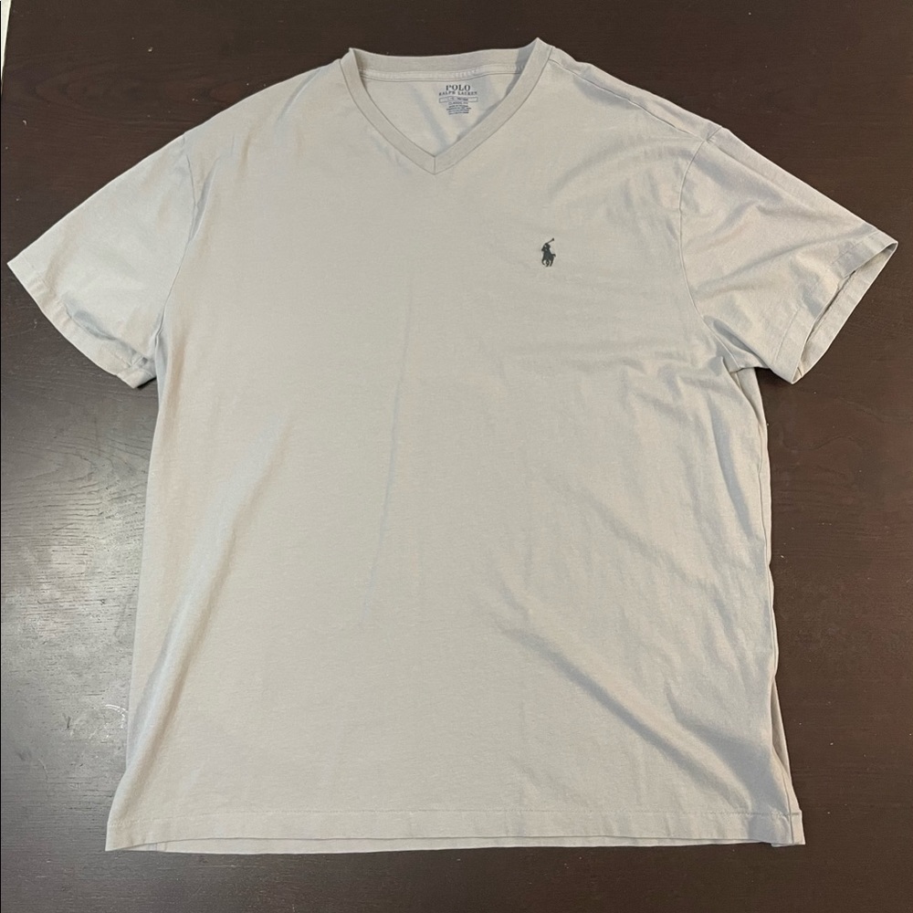 Polo Ralph Lauren V-Neck T-Shirt (Large)